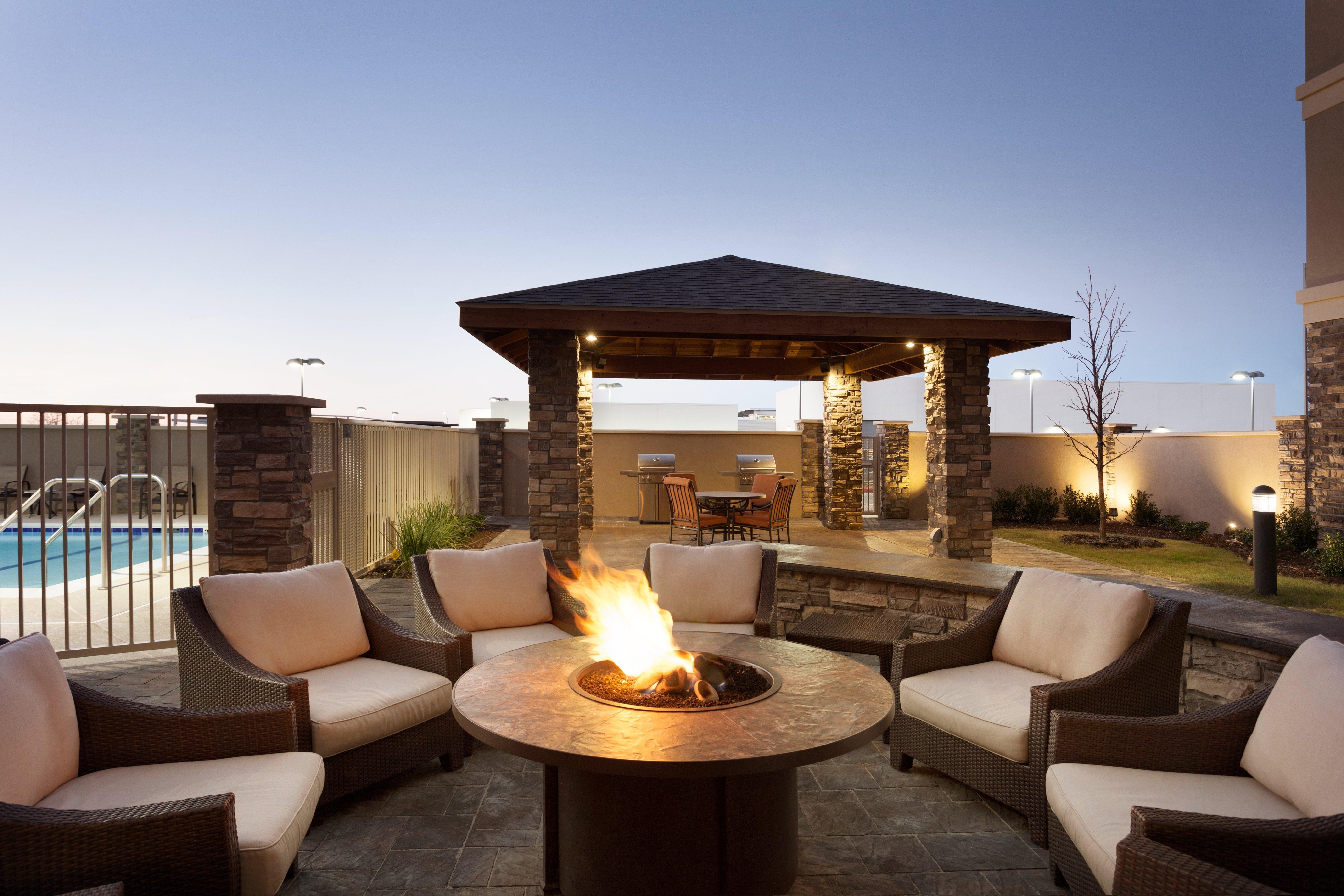 Staybridge Suites Midland By Ihg Екстер'єр фото